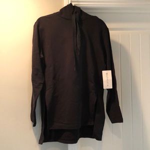 Athleta black yogi high low sweatshirt nwt xs
